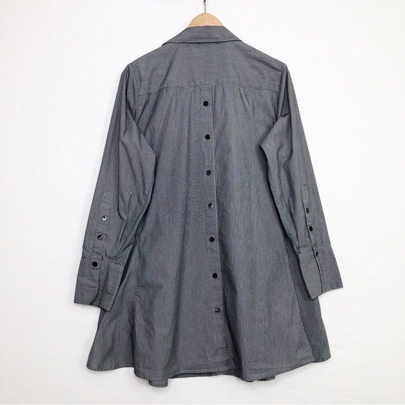 INAE Collection, pinstripe, gray tunic, shirt, dress - Picture 2 of 11